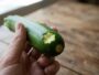 « Je pensais qu'une courgette amère se rattrapait à la cuisson » : pourquoi ce goût est un signal qui impose de la jeter i...