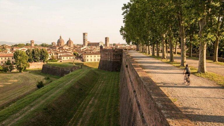 « On devait y passer une journée, on y est restés trois » : cette ville de Toscane qui fait de l'ombre à Florence