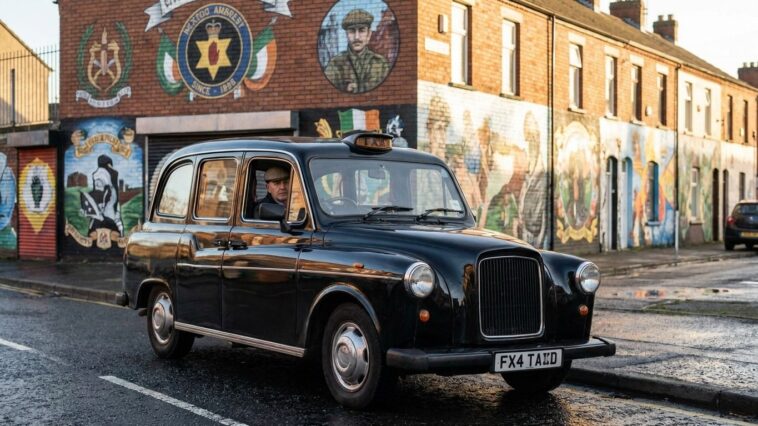 « On était trois, on n’a payé qu’une fois » : pourquoi les habitués de Belfast ne prennent plus le bus pour voir les fresques