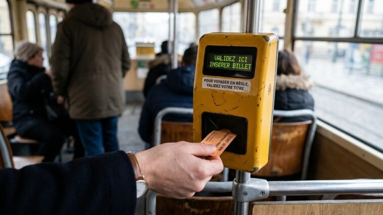 « Je croyais que mon ticket démarrait à l'achat » : à Prague, il ne compte qu'après la borne jaune, et payer l'amende sur ...