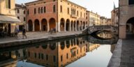 « On payait 250 € la nuit à Venise » : dans cette ville d'Italie du Nord, l'hôtel et le repas tombent 30 % moins cher